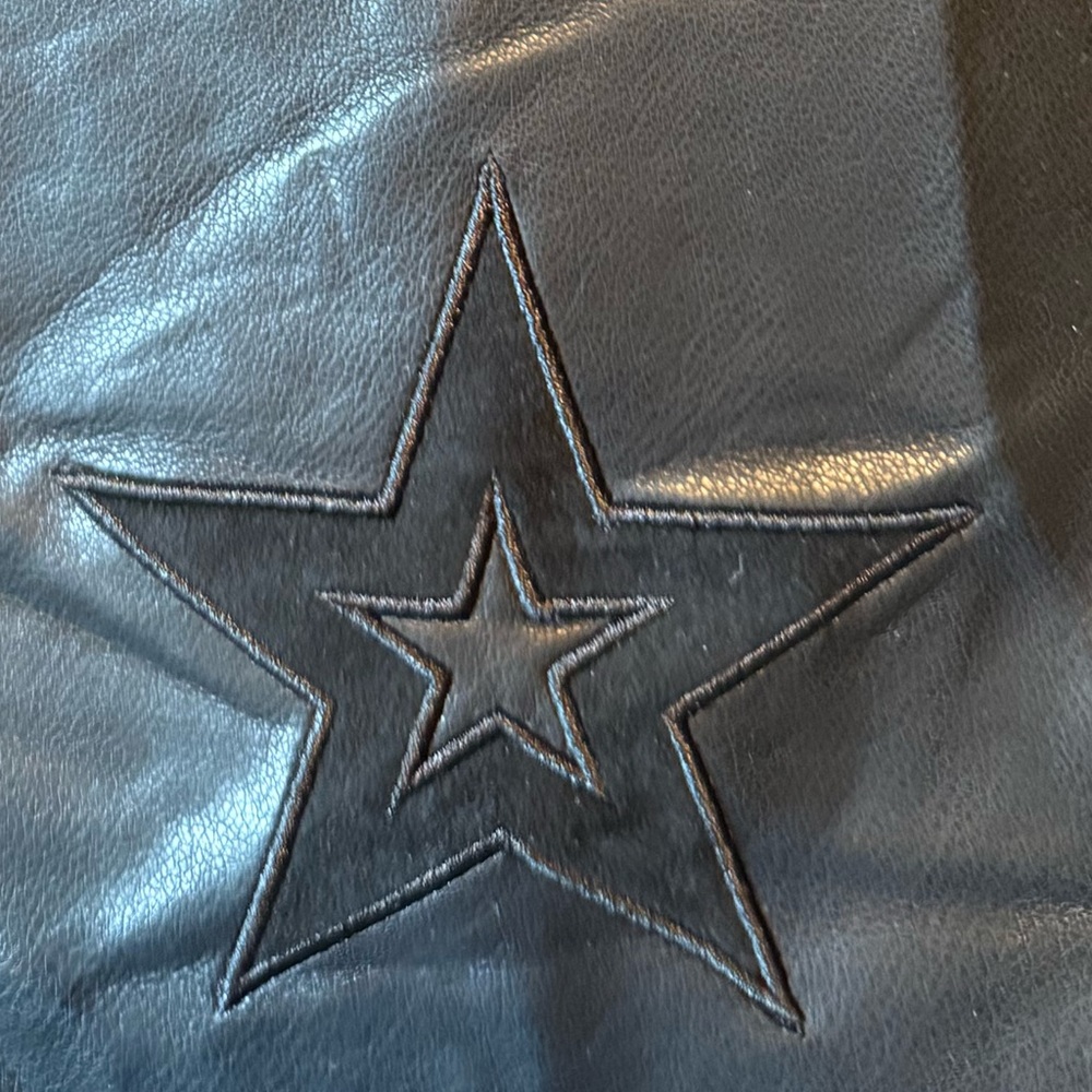 BlankNYC Good Pre-Loved Condition Sz XS Star-Patterned Faux Leather Jacket (733) - Picture 10 of 13